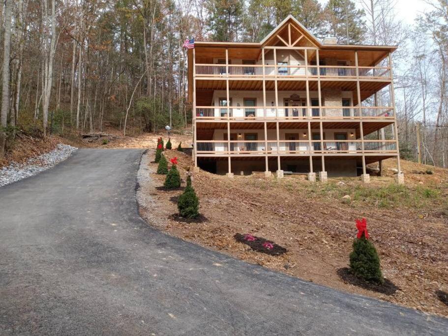 The Grand Tennessean Cabin- Four Bedroom Luxury Cabin In The Mountains Pigeon Forge Exterior foto